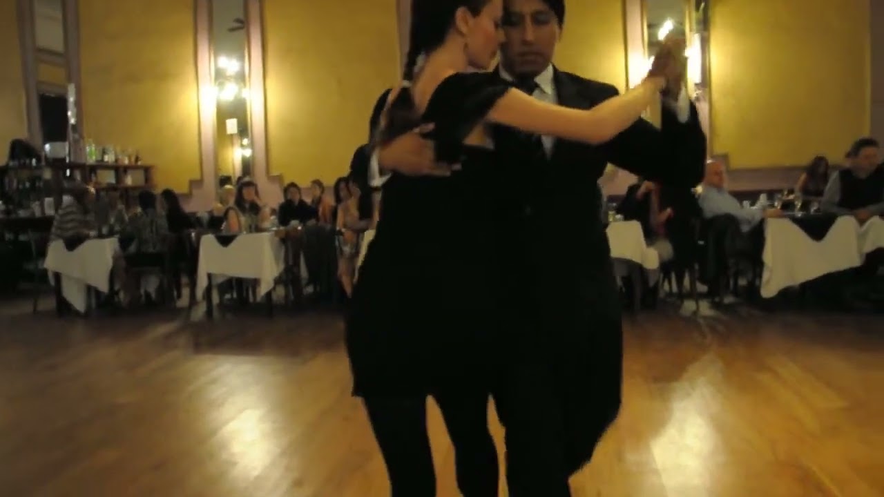 Andrea Martinez & Rauli Choque - Milonga Niño Bien 2011 - Pocas Palabras