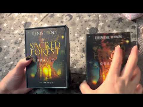 The Sacred Forest Oracle, Flip Through / Magical Forest