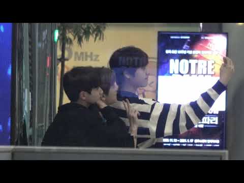 201209 BAE173 빛 제이민 도현 : "이준의 영스트리트" : sbs 라디오 녹음 퇴근길 : 인증샷 셀카