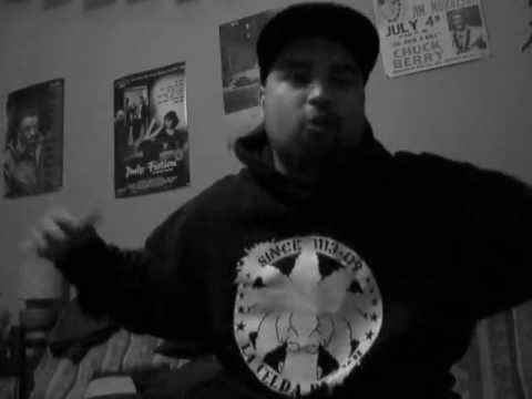 MIENTRAS TANTO EN LA CELDA DE BOB 03