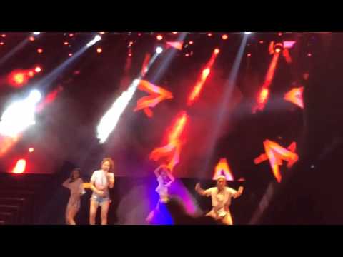 [Fancam] 150404 4MINUTE Hyuna - Red