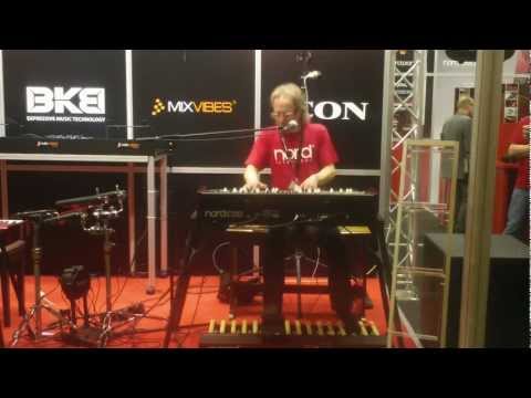 Nord C2D Demo with Pierre Swärd Musikmesse 2012 @ Sound Service TV