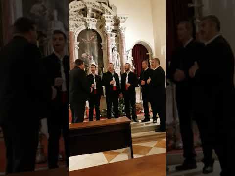 Nastup muške klape Težaci na Festivalu božićne klapske pisme Zadar 2019.