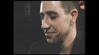 Trio - Da Da Da (Ich lieb dich nicht du liebst mich nicht aha aha aha) [Official Music Video]