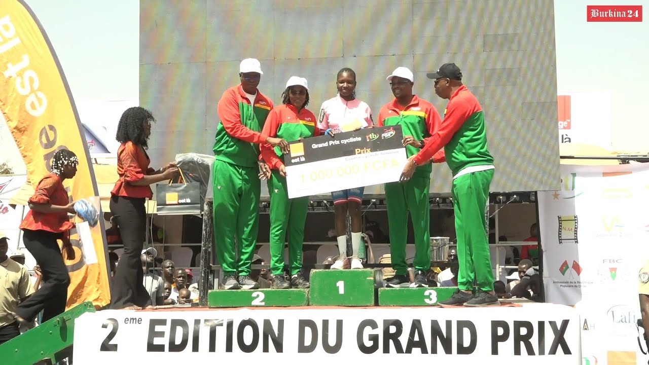 Rawendé Moukaïla triomphe au 2e Grand Prix de la RTB sur le boulevard Thomas Sankara à Ouagadougou