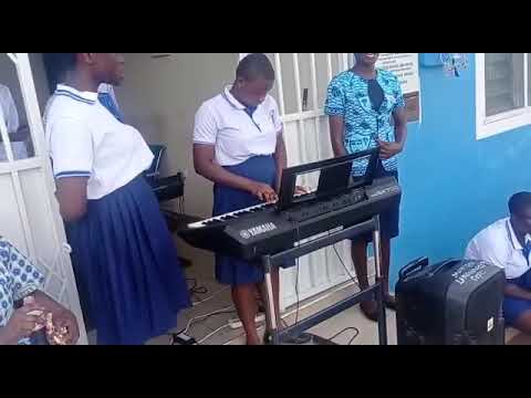 You need to watch this nice performance of MHB 386 from DAF Chorale members at St.Monica’s SHS.💥💥