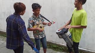 Download lagu TATU || DIDI KEMPOT Cover By Pengamen Surabaya mp3