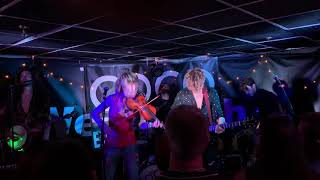 Warriors - Coco &amp; the Butterfields