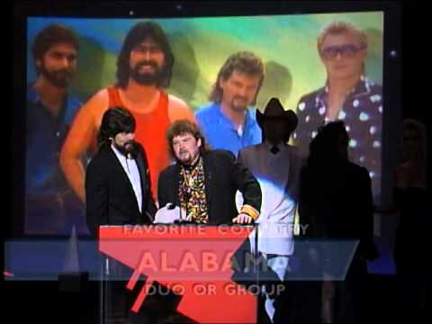 Alabama Wins Country Duo or Group - AMA 1990