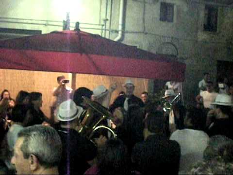 SAL CACCIATORE DIXIELAND BAND.avi