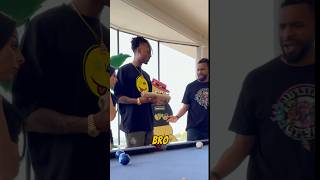 Never pass me a bag and ask me to roll ONE 😅 ….