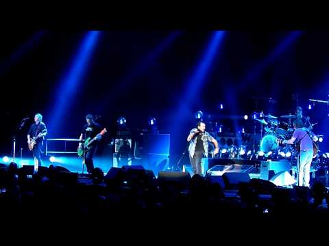 Pearl Jam - Love Reign O'er Me - Baltimore (October 27, 2013)