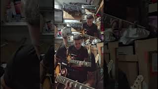 Riff Extremoduro fragmento la vereda #extremoduro #robeiniesta #iñakiuoho #gibson #rock #riff 🎸