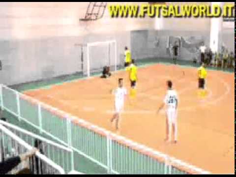 19/2/11 SERIE B : Bergamo Calcetto - Lecco Calcio a 5 ... highlights , futsal