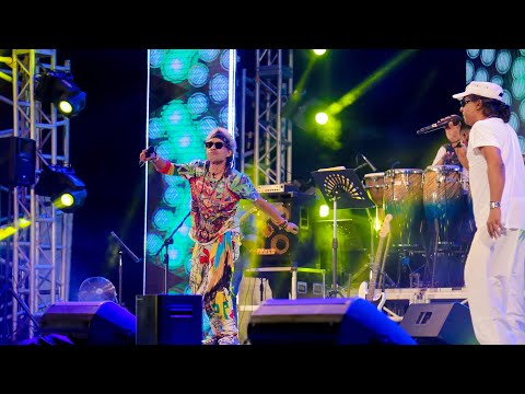 Duru Ratata Giya |දුරු රටට ගියා| JAYA SRI | Derana Beach Concert 2022  |Sarith Surith The NEWS