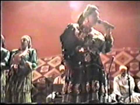 Tiouizi   J  M  Femme avec F  Tabaamrante 04 D