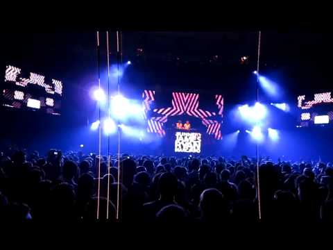 RZR Armin van Buuren - Sunnery James & Ryan Marciano[6] @ Sala Polivalenta 15.10.2011