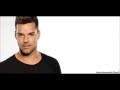 Ricky Martin- Livin' La Vida Loca (Lyrics) 