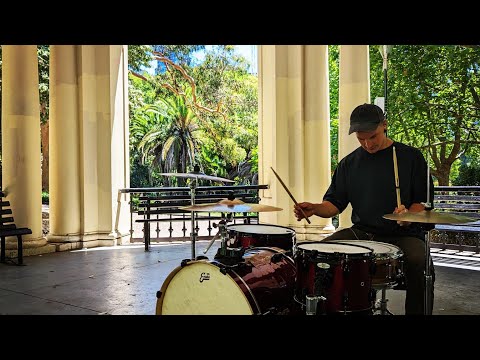 Traveller - Living History