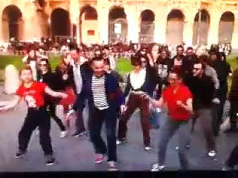 Swing'o'Roma Shim Sham Flash Mob at Coliseum
