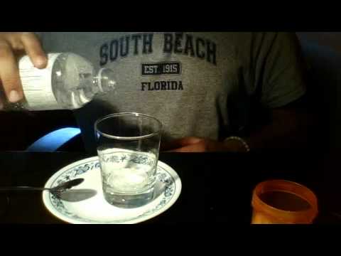 strange powder turns water into solid in 3 second!!!