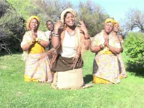 download lagu mp3 mp4 Ngihamba Nge Gunya, download mp3 Ngihamba Nge Gunya free downloadn, video klip Ngihamba Nge Gunya