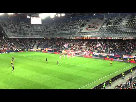 Red Bull Salzburg vs. Malmö FF 2:0 | 2:0 durch Martin Hinteregger