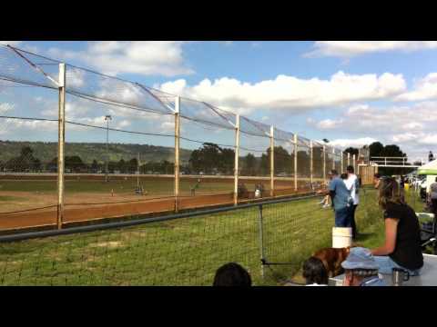 ellenbrook speedway 26/8/12 wingless sprint crash
