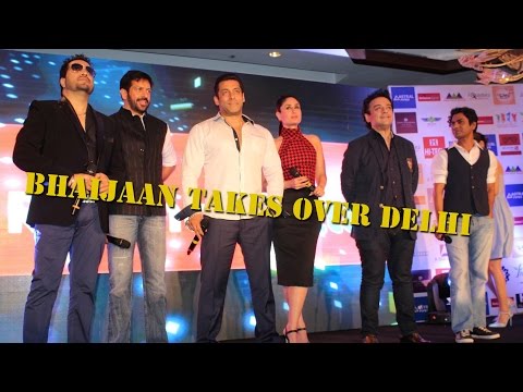 Uncut |  Bajrangi Bhaijaan | Delhi Promotions | Salman sings Aaj ki party