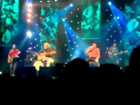 Tocando Em Frente  - Sérgio Reis e Renato Teixeira no HSBC Brasil - SP (06/05)