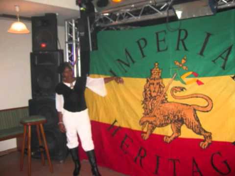 Shere Magic - Lady Jhun  feat. Jah Mikey