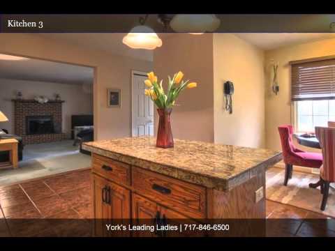 1919 Andover | York's Leading Ladies