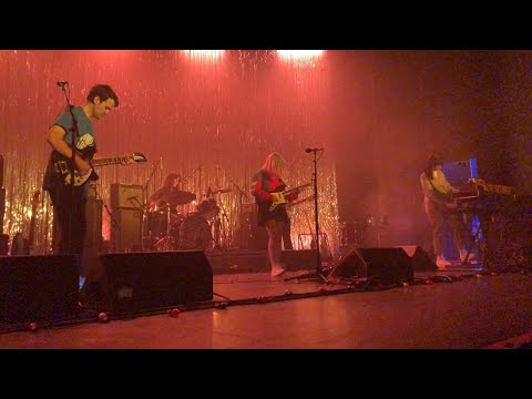 Alvvays - Your Type (Live in Toronto) December 9, 2018