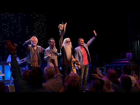 The Oak Ridge Boys Farewell Tour @ Pigeon Forge’s Country Tonite Theater 