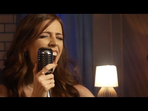 Medley (Julia Fatureto e Banda) - Release