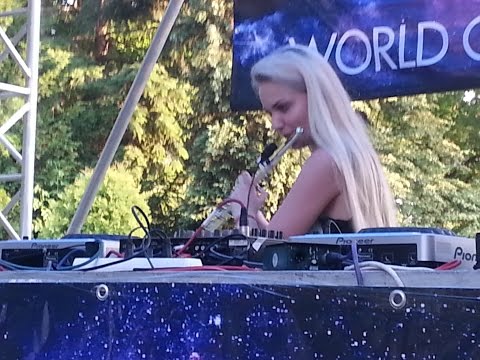 RoXy Rox Flute Live Act- Delerium "Silence", Johan Gielen & Svenson "Twisted" @ Silesia in Love 2015