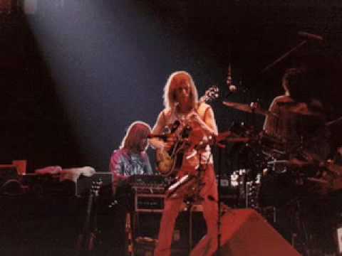 Yes- Magnification - with lyrics