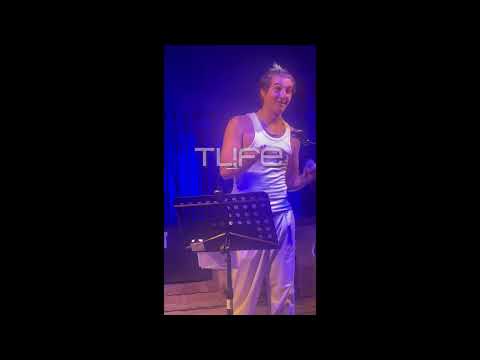 Good Job Nicky: Τραγούδησε κομμάτι του πατέρα του, Γιάννη Πάριο σε συναυλία του στη Χίο