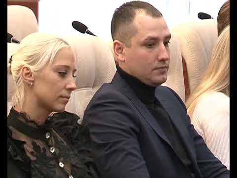 Многодетным курским семьям будут компенсировать затраты на покупку школьной формы