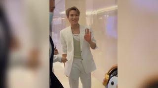 [問卦] 靠山山倒，靠人人跑