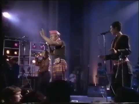 Womack and Womack- celebrate the world album live 65min concert