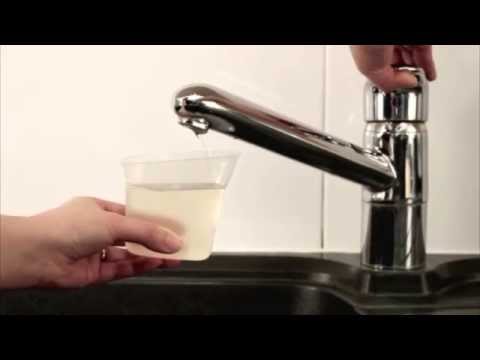 Avent 3 in 1 Electric Steam Steriliser - How To De-scale Video Demonstration | Baby Security