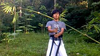 preview picture of video 'uji pedang (katana) oleh M-ber'