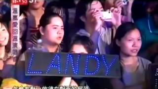 เจย์ โจว Jay Chou Landy Wen and - Wu Ding Live 周杰倫  温岚 - 屋顶 Live