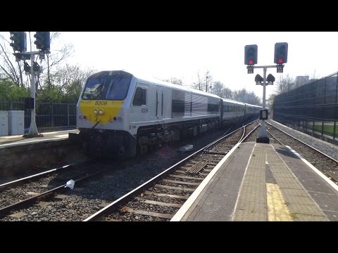 NIR 201 Class loco 209 - Enterprise train - Belfast Central 9/4/15