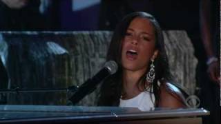 Alicia Keys - If I Ain't Got You (live at grammys 2005) HQ