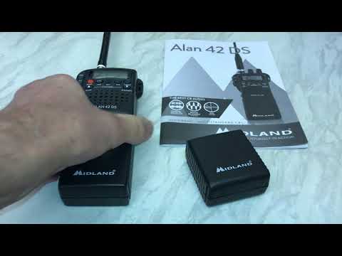 Hi Lo Power demonstration showing S meter on Midland Alan 42 DS Handheld CB Radio.