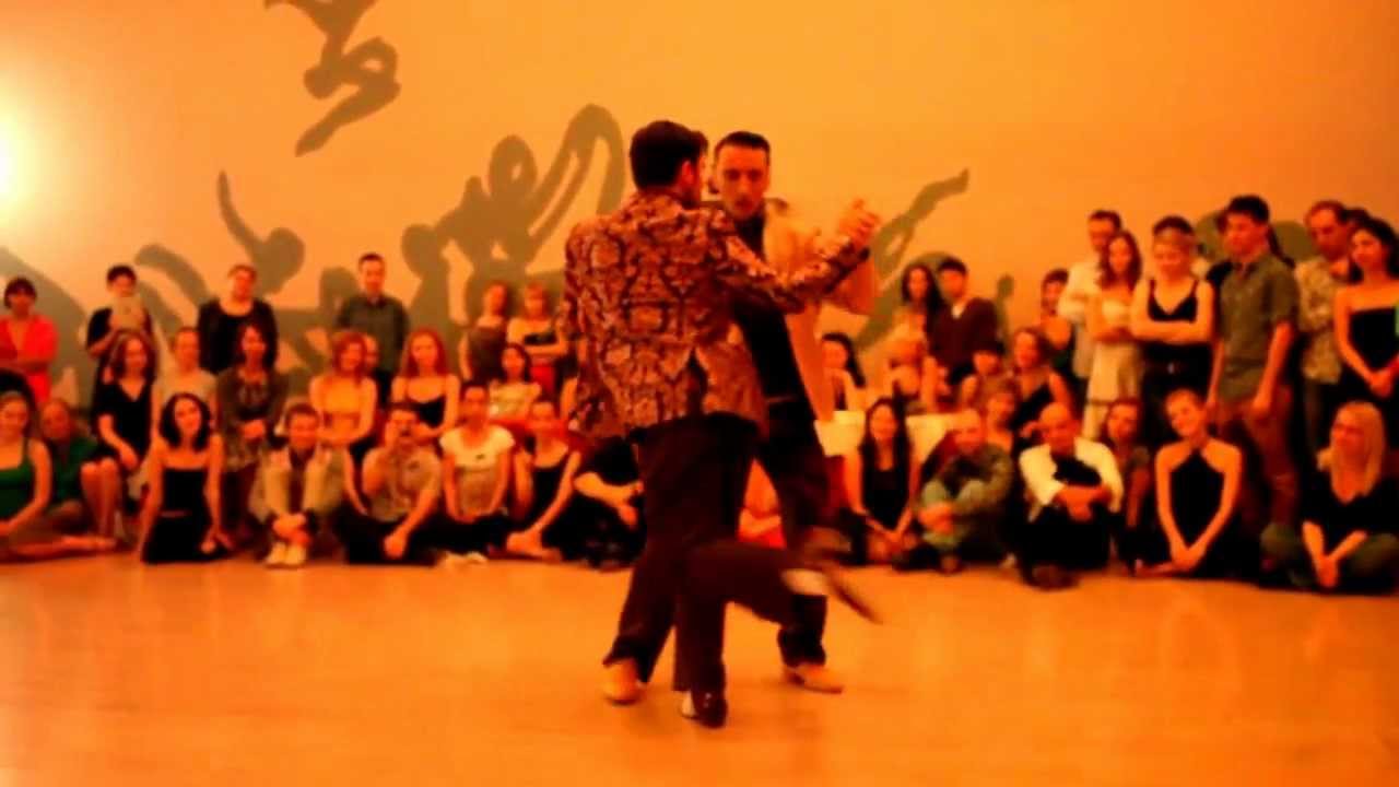 Martin Maldonado & Maurizio Ghella at milonga Alma del Fuego 1/4