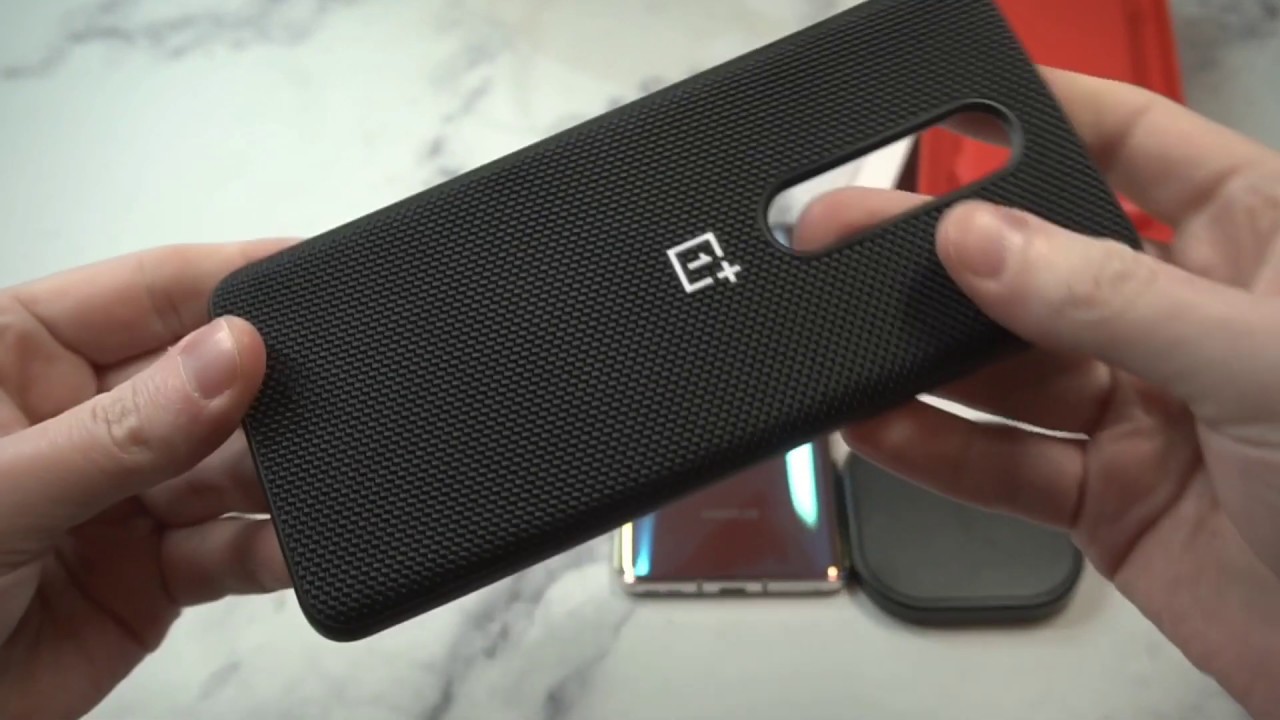 Official OnePlus 8 Nylon Bumper Case Unboxing and Review