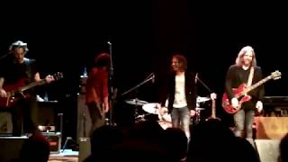 The Magpie Salute  - She Gave Sunflower  (THE BLACK CROWES)